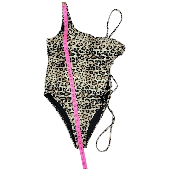 Leopard Side Cutout One Piece Fashion Nova - Picture 11 of 14